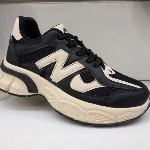 کتانی نیوبالانس